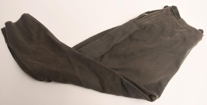 GERMAN WWII ARMY OFFICERS BREECHES.