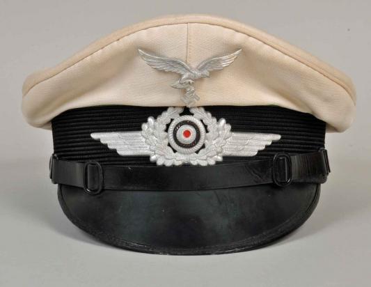 GERMAN WWII LUFTWAFFE WHITE TOP SUMMER CAP, GREEN PIPED.