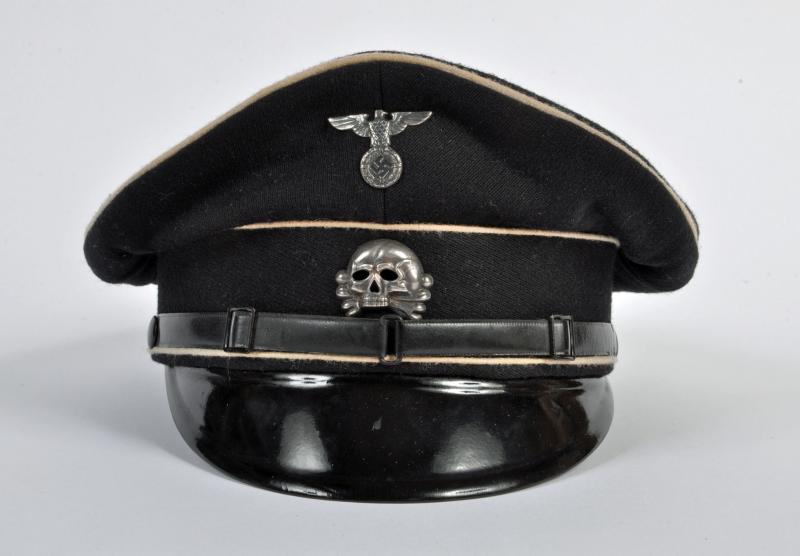 GERMAN WWII EARLY ALLGEMEINE SS ENLISTED MANS VISOR CAP.