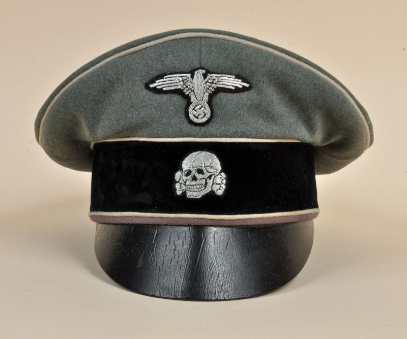 GERMAN WWII WAFFEN SS OFFICERS CRUSHER CAP IDENTIFIED.