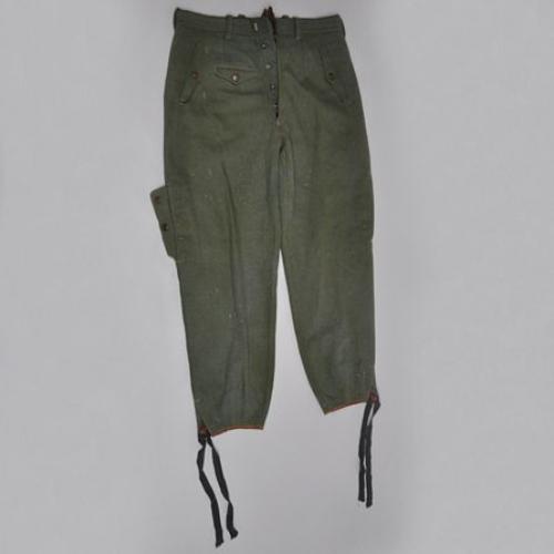  GERMAN THIRD REICH PRIVATE PURCHASE PARATROOPER TROUSERS.