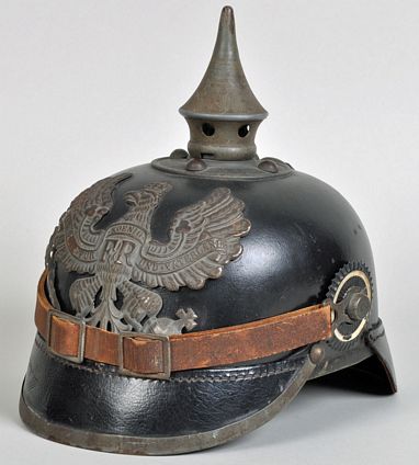 IMPERIAL GERMAN ENLISTED MANS PRUSSIAN FIELD GREY FITTED PICKELHAUBE.
