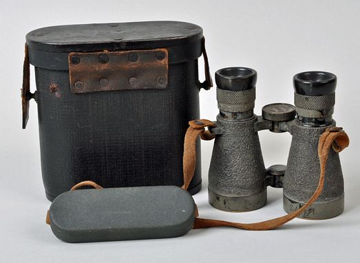 IMPERIAL GERMAN WWI FERNGLASS BINOCULARS.