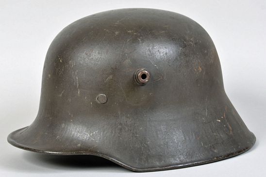 GERMAN  WWI M.18 COMBAT HELMET.