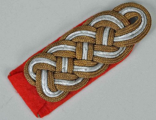 GERMAN WWII GENERAL MAJOR SINGLE SHOULDER BOARD.