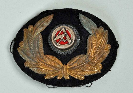 GERMAN WWII SA MARINE VISOR CAP COCKADE.