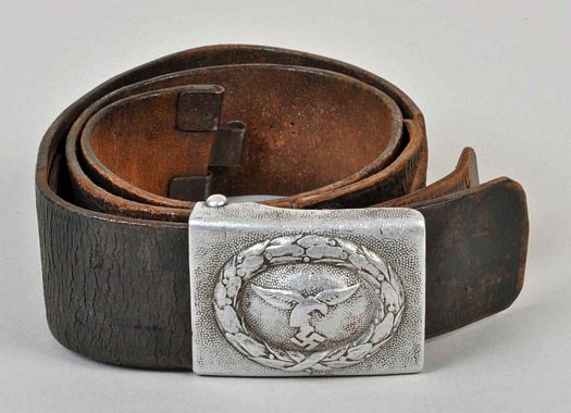 GERMAN WWII LUFTWAFFE BELT AND BUCKLE.