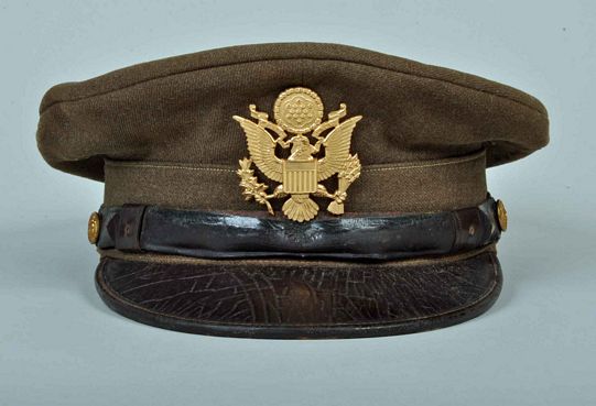 U.S. WWII ARMY & ARMY AIR FORCE OFFICERS CHOCOLATE VISOR CAP.