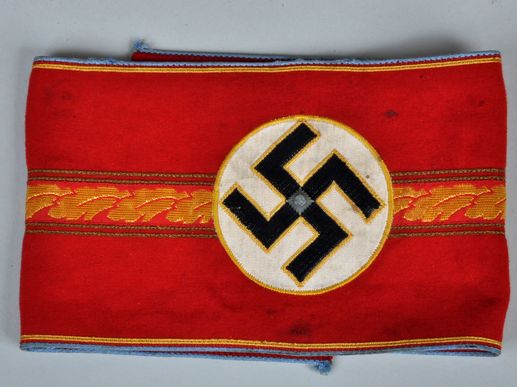 GERMAN WWII NSDAP ORTSGRUPPELEITER'S ARMBAND.