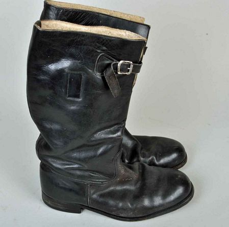 BRITISH WWII RAF 36 PATTERN FLYING BOOTS, WITH PROVENANCE.