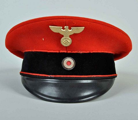 GERMAN WWII REICHSBAHN OFFICIAL'S VISOR CAP.