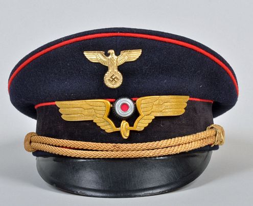 GERMAN WWII RAILWAY OFFICIAL'S VISOR CAP.