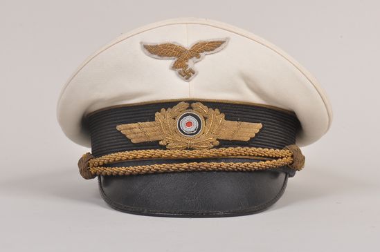 GERMAN WWII LUFTWAFFE GENERALS WHITE TOP SUMMER CAP.