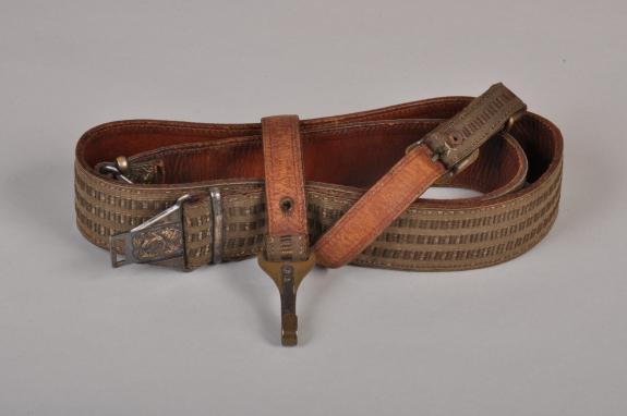 CZECHOSLOVAKIAN WWII OFFICERS WAIST BELT.