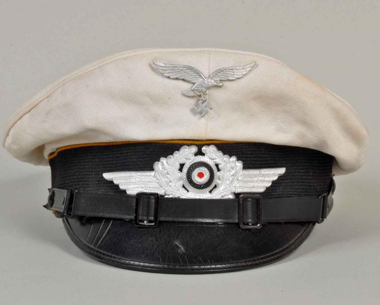 GERMAN WWII LUFTWAFFE WHITE TOP FLIGHT SECTION CAP.