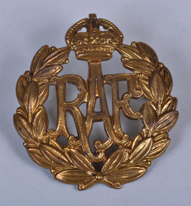 Regimentals | BRITISH WWII RAF ENLISTED RANKS CAP BADGE.