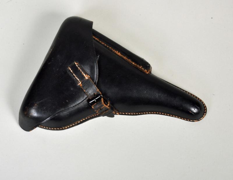 GERMAN WWII LUGER P.08 PISTOL HOLSTER. SUPERB.