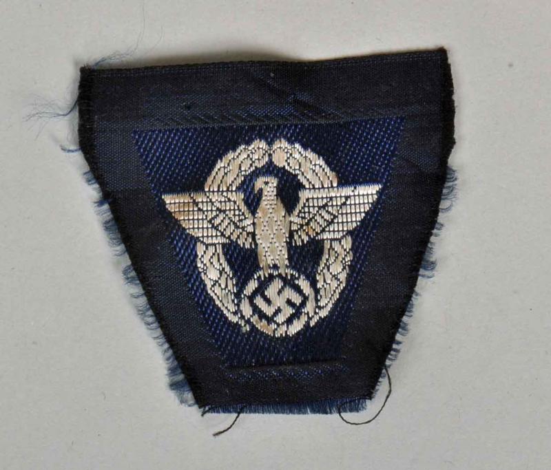 GERMAN WWII POLICE OVERSEAS CAP EAGLE.