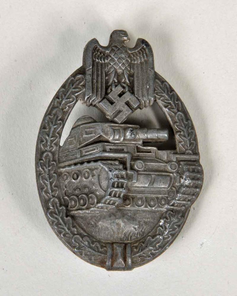 GERMAN WWII PANZER ASSAULT BADGE IN SILVER.