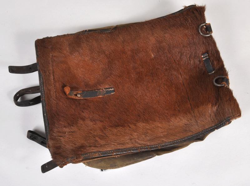 GERMAN WWII ARMED FORCES FUR BACK PACK.