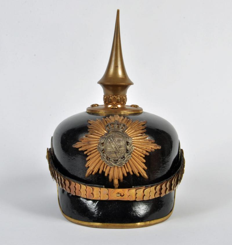 GERMAN WWI SAXON OFFICERS PICKELHAUBE.