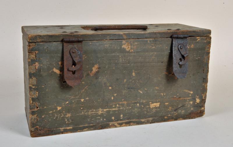 GERMAN WWI MG08/15 TROMMELL MAGAZINE BOX.