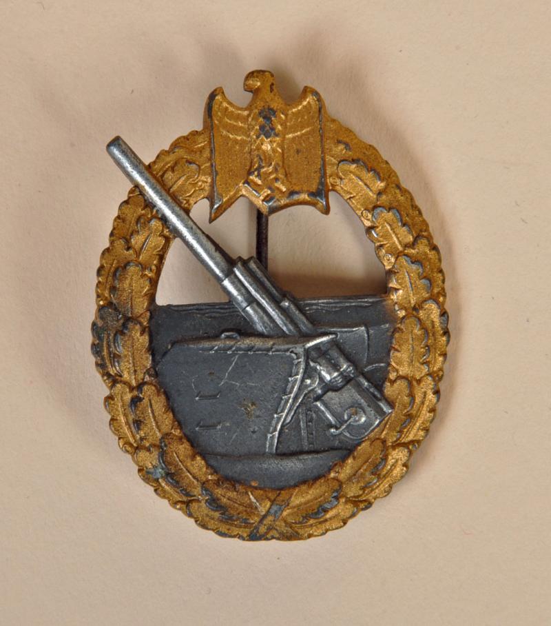 GERMAN WWII COASTAL ARTILLERY BADGE.