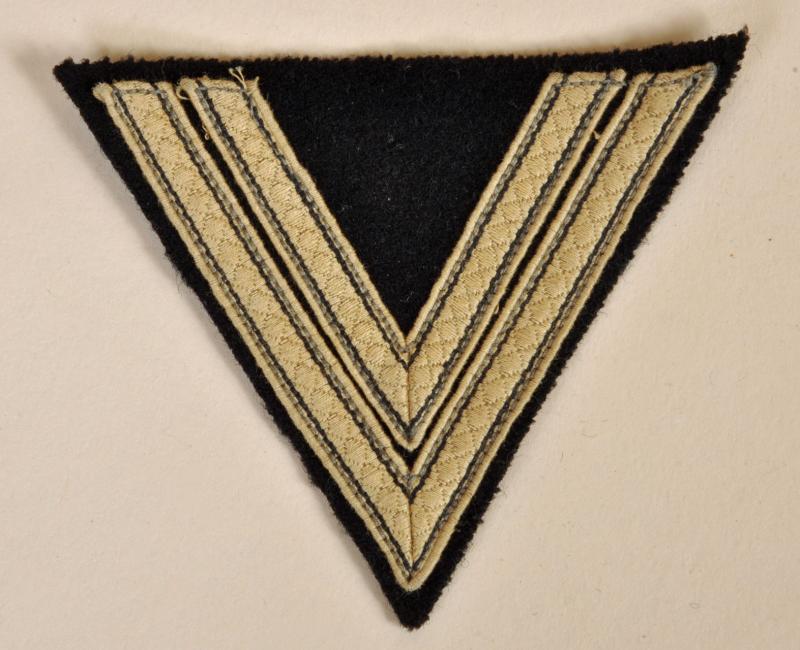 GERMAN WWII WAFFEN SS ROTTENFUHRER’S RANK CHEVRON FOR THE SUMMER TROPICAL TUNIC.