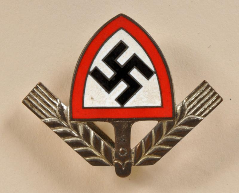 GERMAN WWII RAD OFFICERS CAP INSIGNIA.