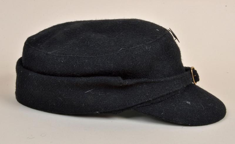 Regimentals | GERMAN WWII HITLER YOUTH SKI CAP.
