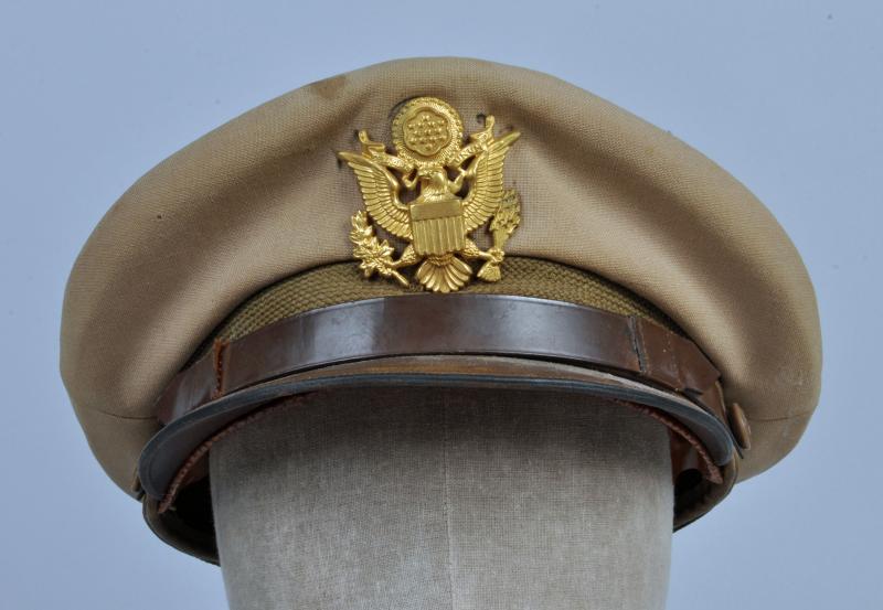 USA WWII LIGHTWEIGHT OFFICERS VISOR CAP.