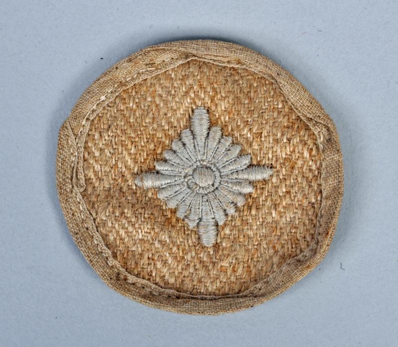 GERMAN WWII ARMY OBERSCHUTZ RANK PATCH.