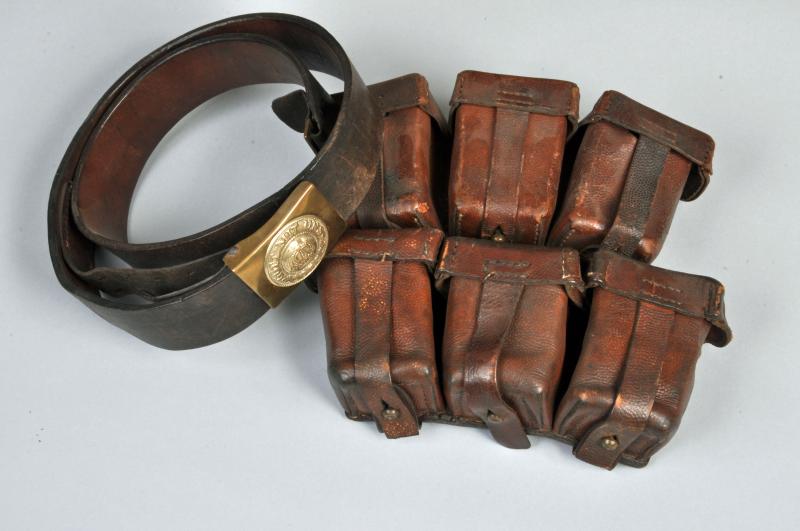 GERMAN WWI PRUSSIAN BELT AND POUCH SET.