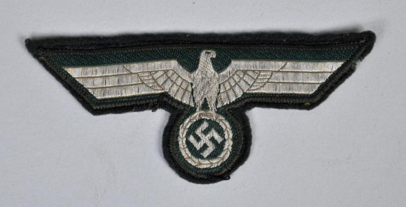 GERMAN WWII ARMY NCO BEVO WOVEN BREAST EAGLE.