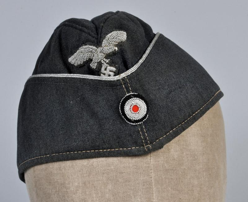 GERMAN WWII LUFTWAFFE OFFICERS OVERSEAS CAP.
