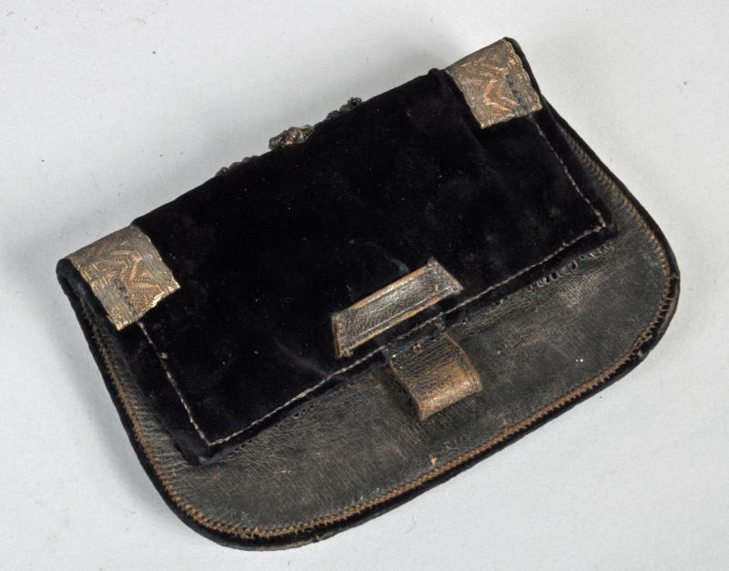 BRITISH LOTHIAN & BERWICKSHIRE YEOMANRY OFFICERS FLAP POUCH COVER.