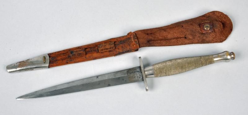 BRITISH WWII 2ND PATTERN FS MARKED FAIRBAIRN SYKES KNIFE.