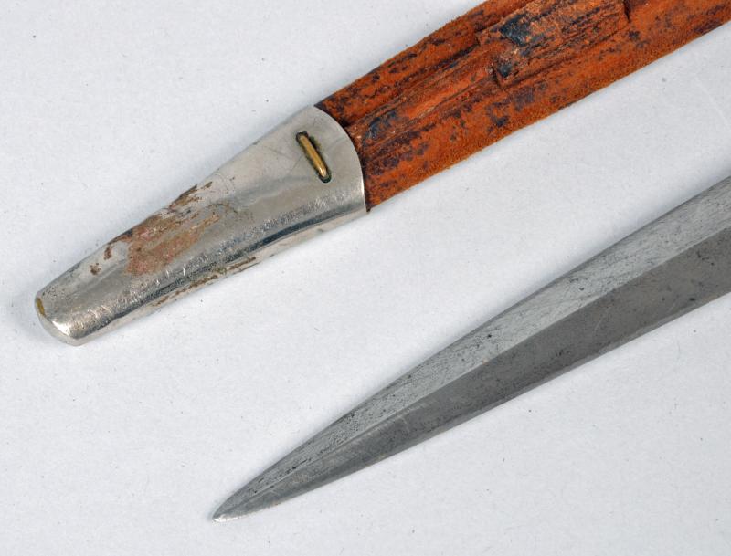 BRITISH WWII 2ND PATTERN FS MARKED FAIRBAIRN SYKES KNIFE.