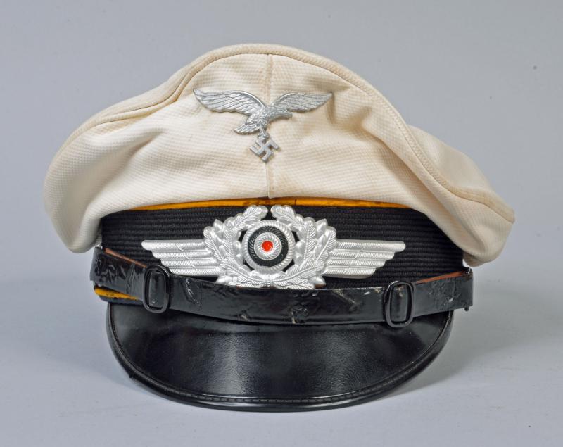 GERMAN WWII LUFTWAFFE FLIGHT SECTION WHITE TOP SUMMER CAP.