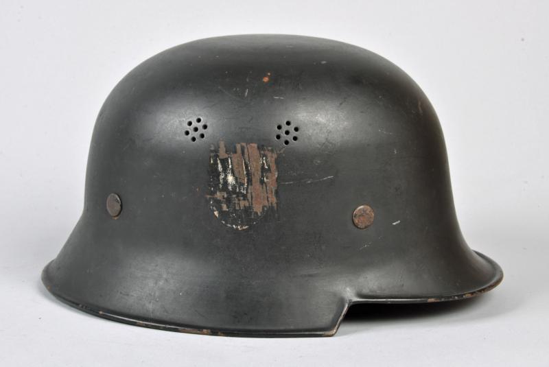 Regimentals | GERMAN WWII FIRE HELMET DE-NAZIFIED.