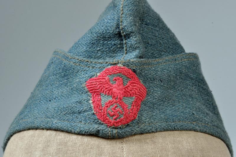 GERMAN WWII AREA POLICE SIDE CAP.