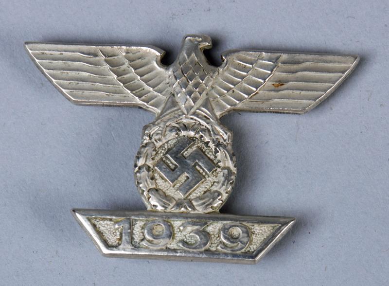 GERMAN WWII IRON CROSS 1ST CLASS 1939 2ND TYPE BAR TO THE 1914 IRON CROSS 1ST CLASS.