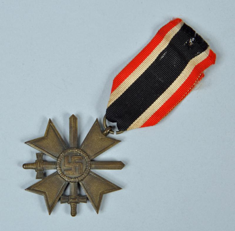 GERMAN WWII WAR SERVICE CROSS 2ND CLASS WITH SWORDS.