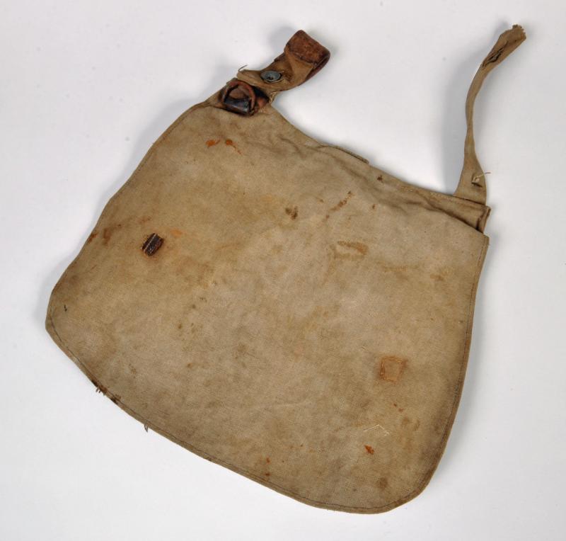 GERMAN WWI AVIATORS BREAD BAG.