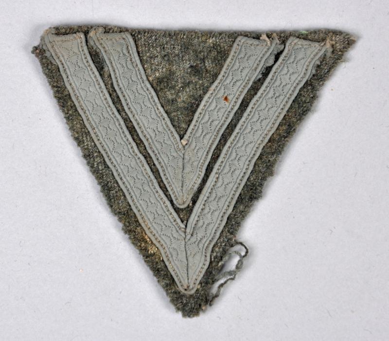 GERMAN WWII ARMY OBERGEFREITER RANK PATCH.