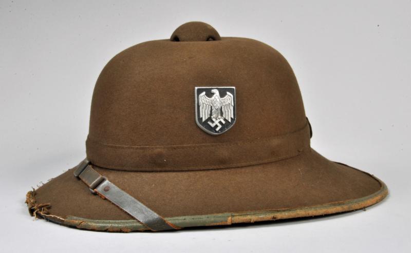 Regimentals | GERMAN WWII ARMY DAK TROPHELM.