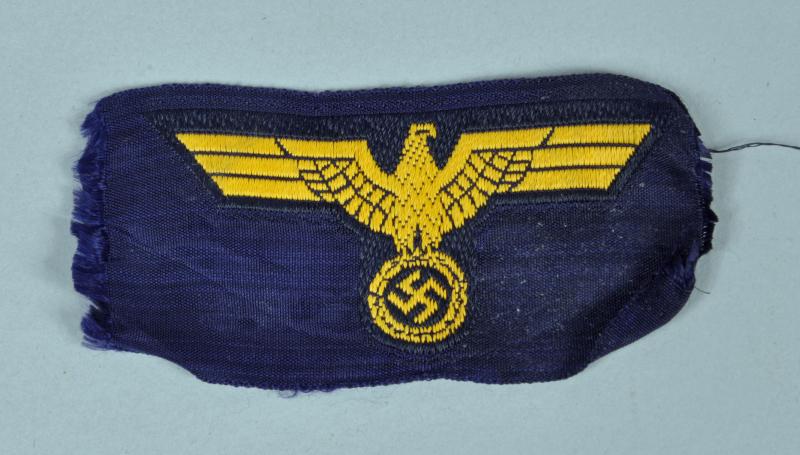 GERMAN WWII KRIEGSMARINE BEVO WOVEN CAP EAGLE.