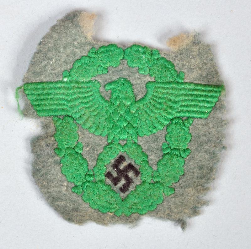 GERMAN WWII POLICE GREEN EAGLE.