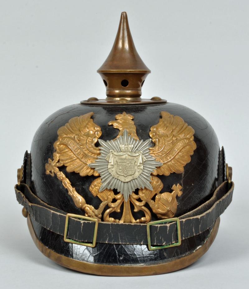 GERMAN WWI OLDENBURG INFANTRY REGIMENT ENLISTED MANS PICKELHAUBE.