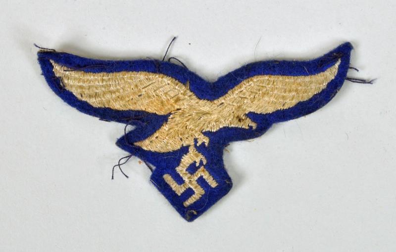 GERMAN WWII LUFTWAFFE ENLISTED MANS BREAST EAGLE.